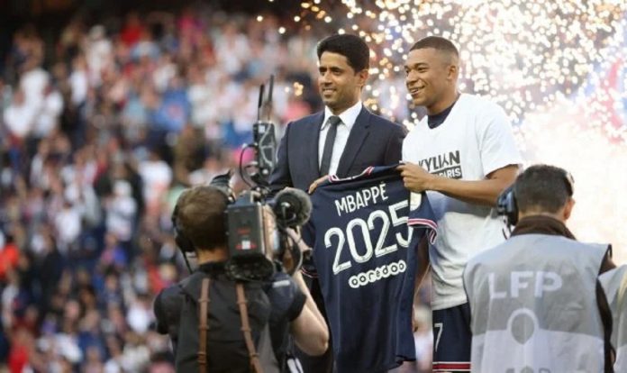 PSG : la réponse floue de Kylian Mbappé sur ses relations avec Nasser Al-Khelaifi