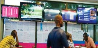 Son frère l’envoie déposer 10 millions à la banque, il joue au pari-foot et perd 2 millions