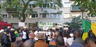 Manifestation de soutien au journaliste d’investigation Pape Alé Niang à Médiapart