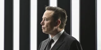 Pour racheter Twitter, Elon Musk revend 4 milliards d'action Tesla