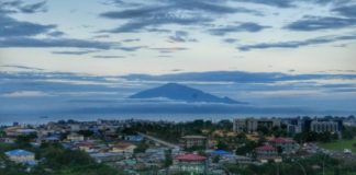 Présidentielle en Guinée équatoriale: la population partagée entre continuité et changement