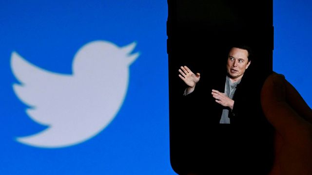 Twitter: cascade de départs après l'ultimatum d'Elon Musk