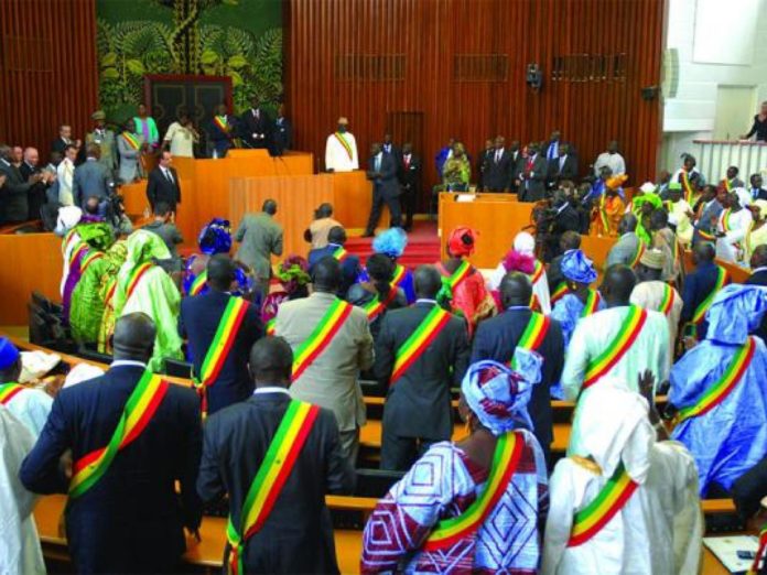 Les députés Massata Samb et Mamadou Niang à la Dic !